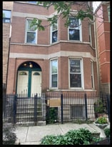 Building Photo - 821 N Hermitage Ave