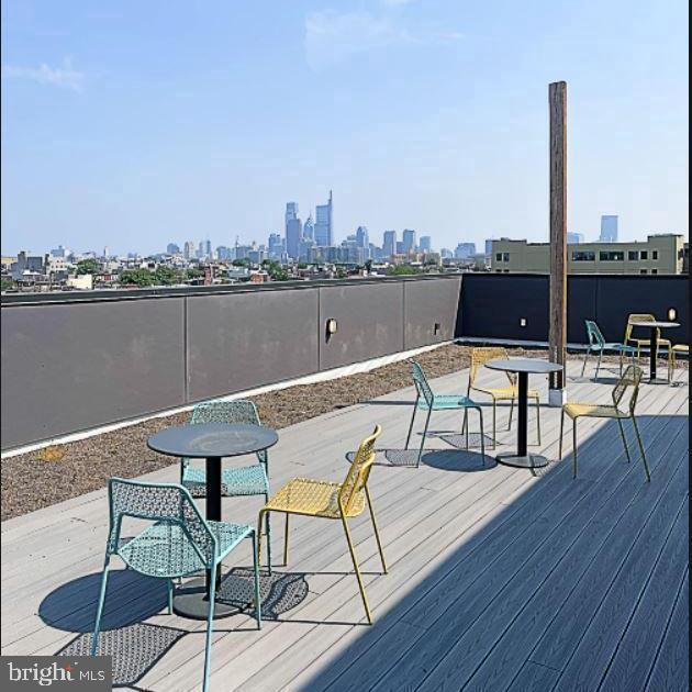 Building Photo - 1501 N 31st St