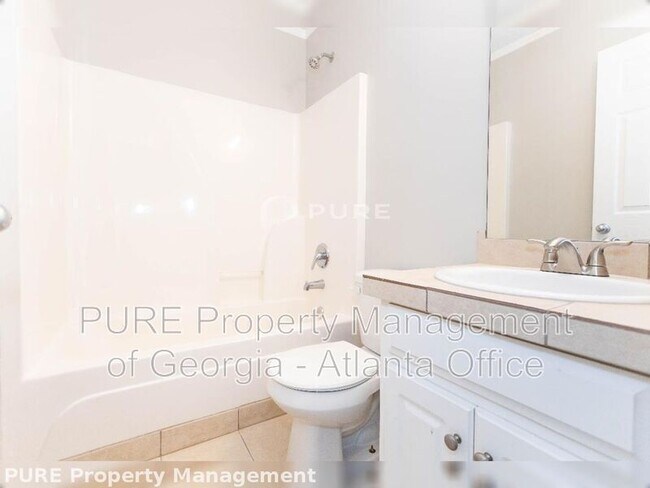 Building Photo - 553 Scrooch Ct