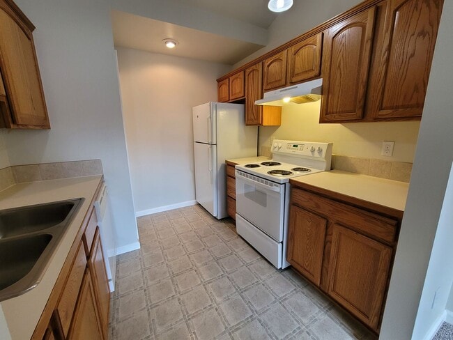 Building Photo - 1 Bedroom Condo in Gilham