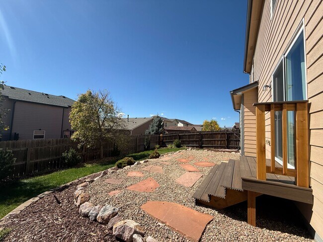 Building Photo - 3 Bed, 3 Bath Home in Forrest Meadows! – M...