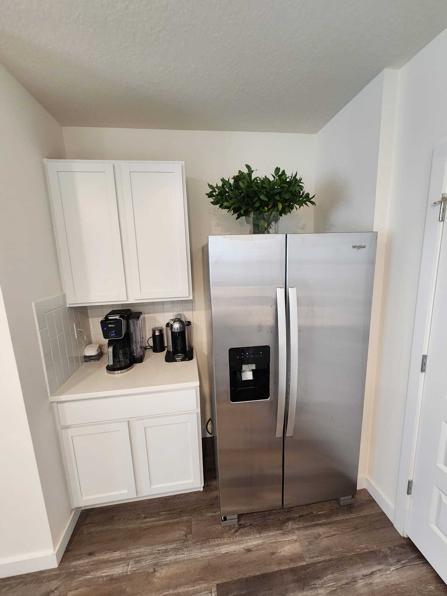 Kitchen - 17020 Barnwood Pl