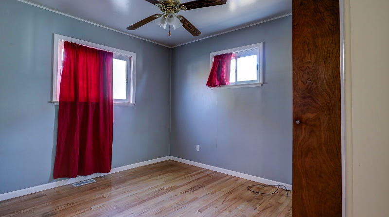 Front corner bedroom - 1285 Commonwealth Ave