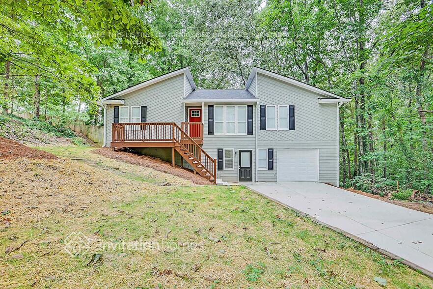 Building Photo - 5545 Gibson Dr