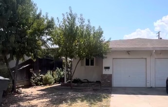 Building Photo - 6038-6038 Bourbon Dr