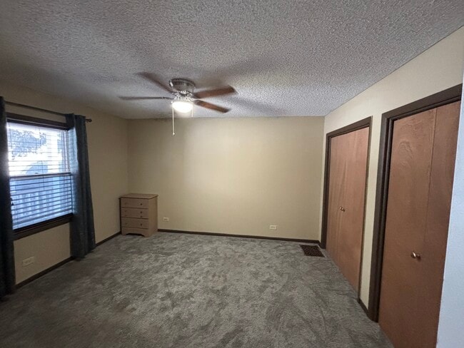 Building Photo - 286 Villa St