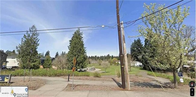 Building Photo - 2506 NE 53rd St