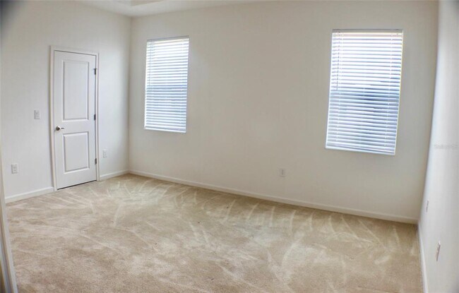 Building Photo - 536 Sapphire Dr