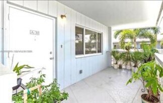 Building Photo - 2170 NE 51st Ct
