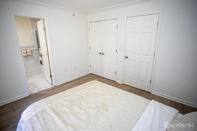 Building Photo - 124 Adamecs Way