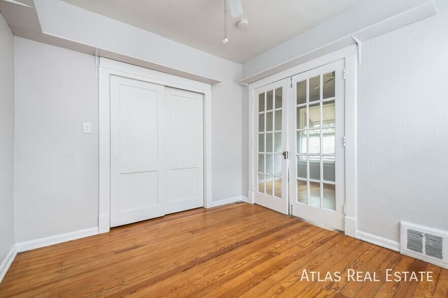 Building Photo - 3057 W 38th Ave