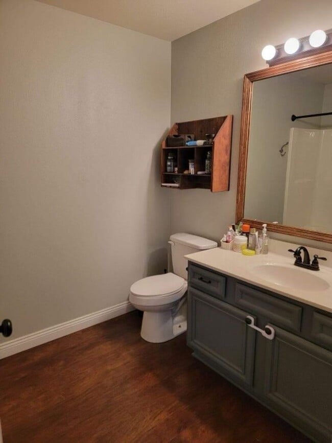 Building Photo - 230 Settlers Pass