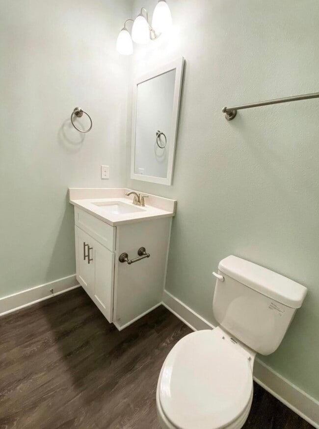 Building Photo - 312 N Sand Palm Rd