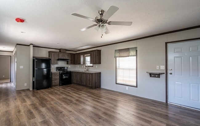 Building Photo - 139 Hubert Blvd