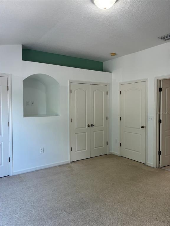 Building Photo - 1110 Sleepy Oak Dr