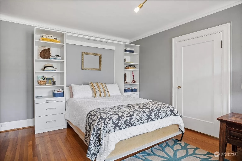 Building Photo - 321 Boylston Ave E