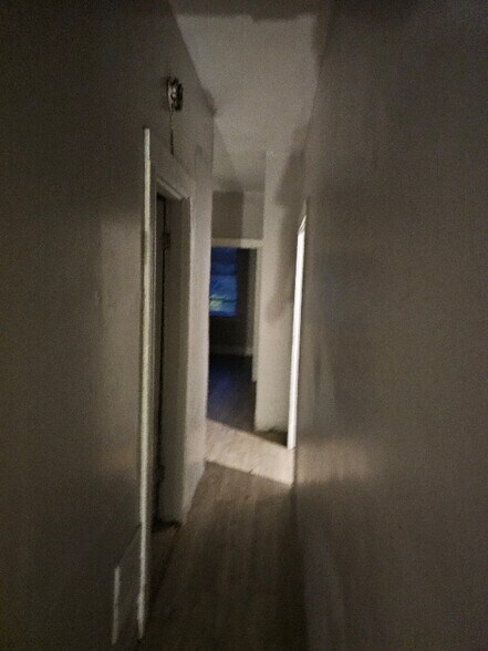 Building Photo - 459 Eichelberger St