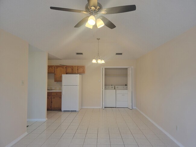 Building Photo - 506 Shiloh Dr