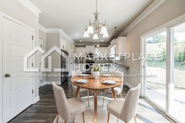 Building Photo - 750 Holderness Ct