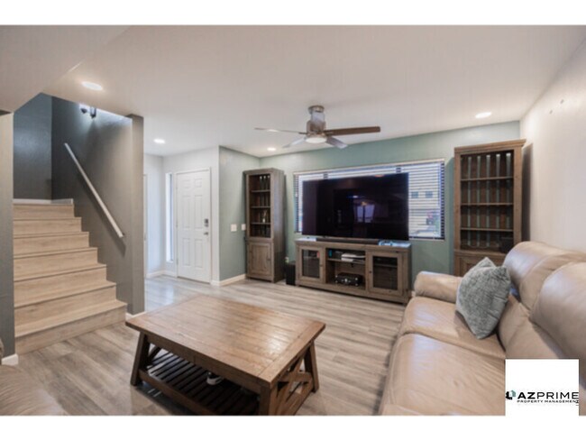 Building Photo - A Rare Phoenix Treasure Awaits-This Elegan...