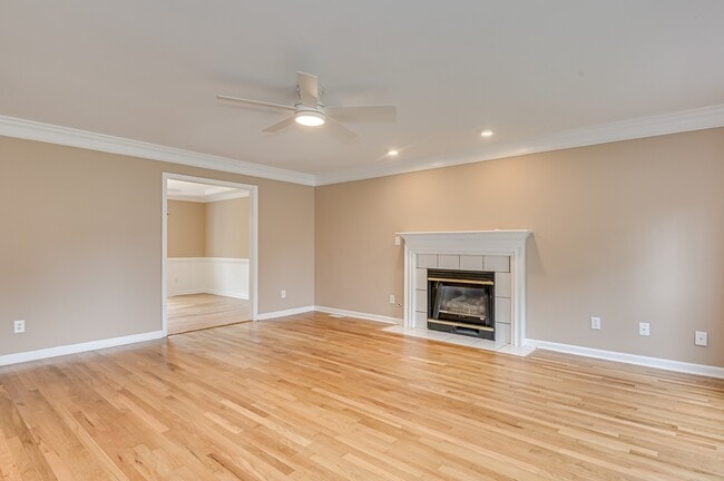 Building Photo - 4111 Eagle Nest Dr