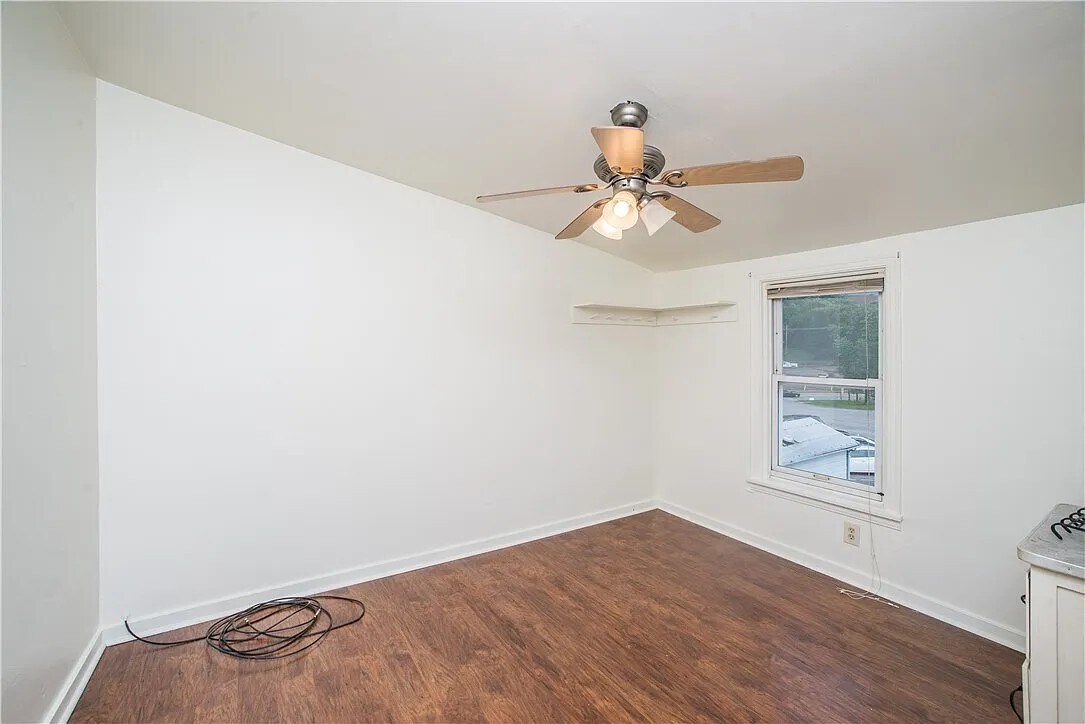 Building Photo - 232 Boden Ave