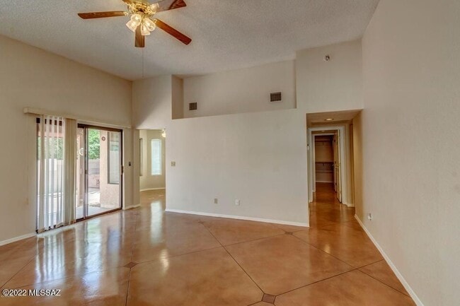 Building Photo - 6112 N Reliance Dr