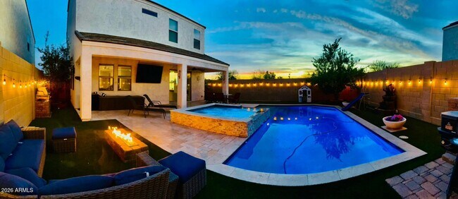 Building Photo - 12644 W Nogales Dr