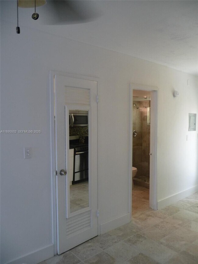 Building Photo - 851 Meridian Ave