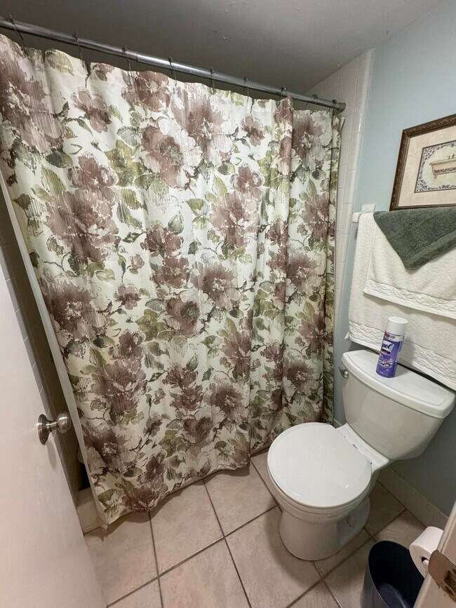 Building Photo - 600 Royal Palm Blvd