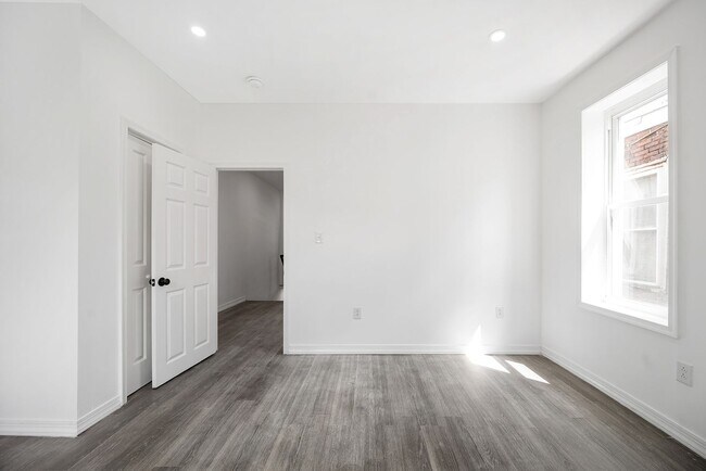 Building Photo - 2844 N 24th St