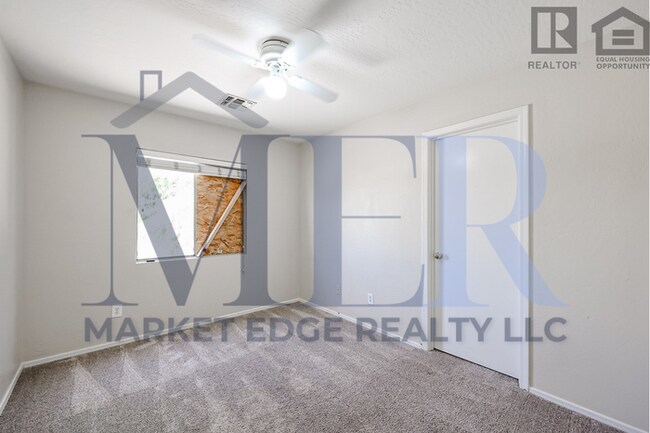 Building Photo - Home at El Mirage Rd/Cactus Rd! JOIN THE W...