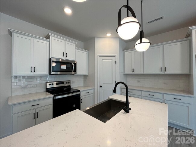 Building Photo - 11031 Pagebrook Ln