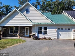 Building Photo - 28 Holler Rd