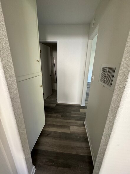 Building Photo - 626 Ammunition Rd