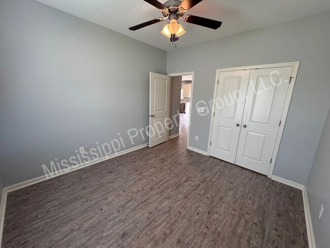 Building Photo - 3BR/2BA Home