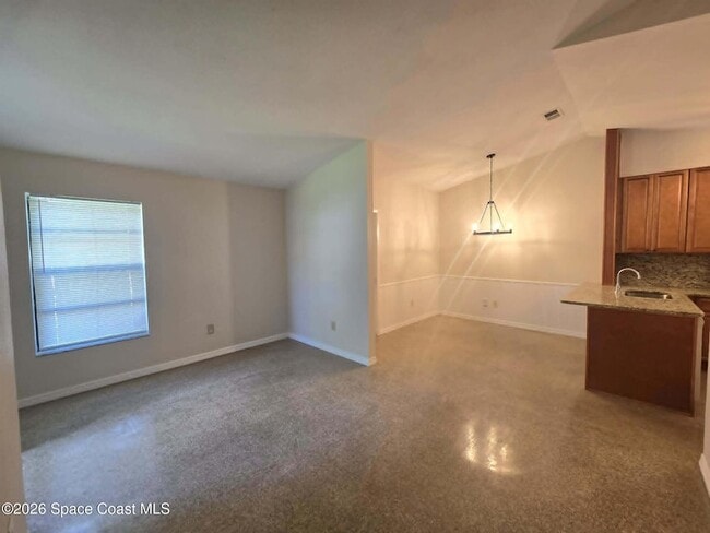 Building Photo - 1697 Parakeet Ct