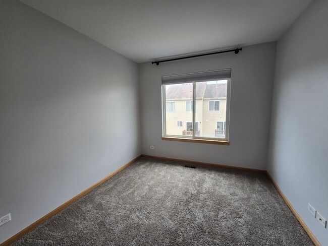 Building Photo - 552 Richard Brown Blvd