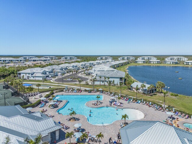 Building Photo - 14061 Heritage Landing Blvd