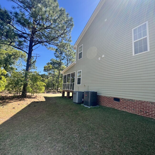 Building Photo - 88 Dove Trail
