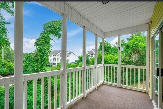 Building Photo - Coastal Living Made Easy – 3BR Condo for Rent