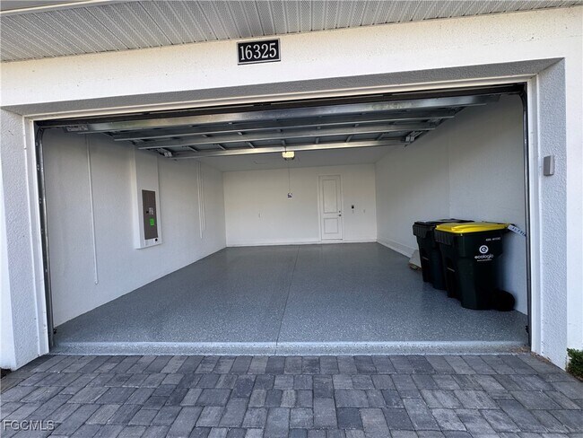 Building Photo - 16325 Preservation Blvd