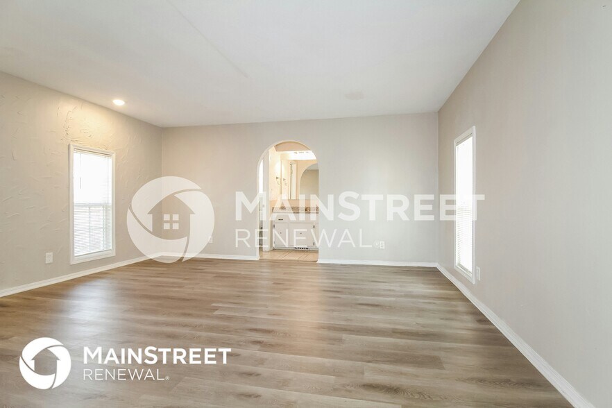 Building Photo - 1208 Tim Holt Dr