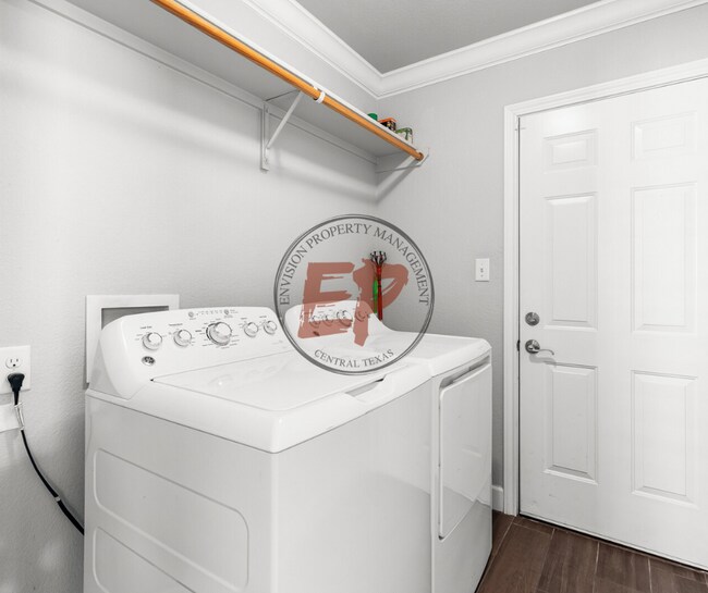 Building Photo - 2009 S 15th St