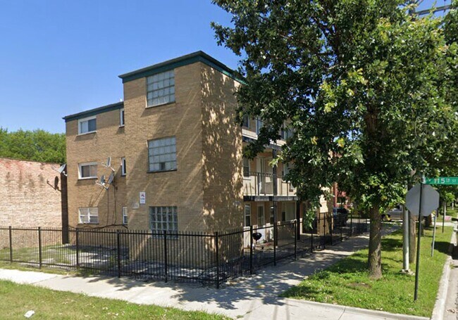 Interior Photo - 11456 S Hale St. Chicago IL