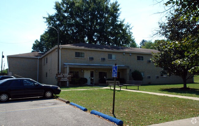 Primary Photo - Villager Apartments