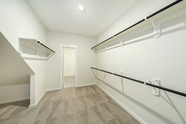 Building Photo - 7511 Coral Ter Dr