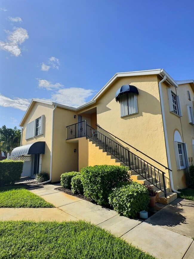 Building Photo - 117 Waterside Dr