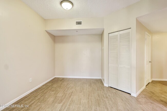 Building Photo - 3015 Aqua Vista Ln