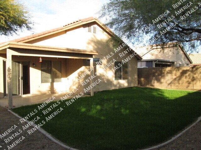 Building Photo - 10845 E Dragoon Ave